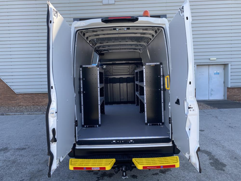 Iveco Daily 35S14 Photo 5c4c6316-41f7-4b64-aaf0-aef9c69f91b7.jpg