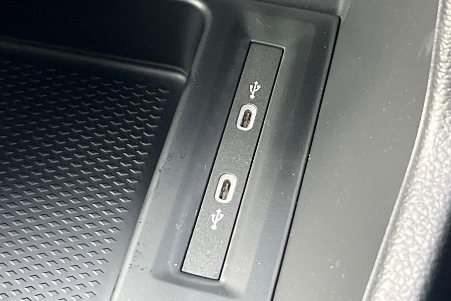 Used Ford TRANSIT CONNECT 18/N125937 30