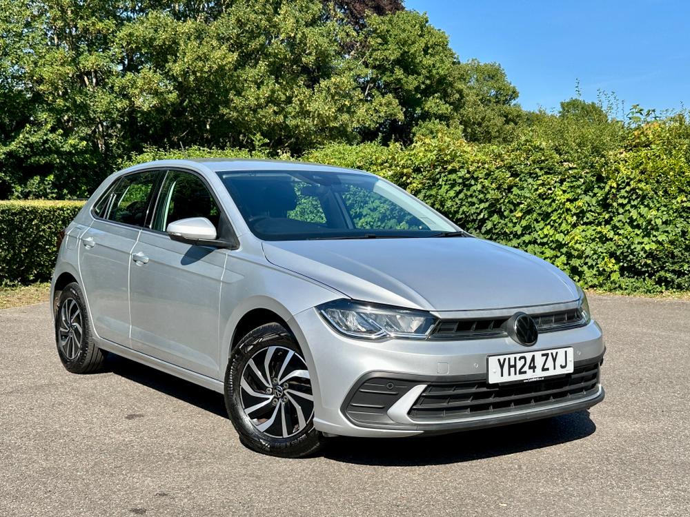 Used Volkswagen Polo YH24ZYJ 15