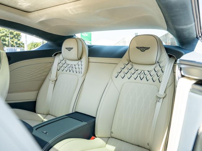BENTLEY Continental GT  Photo 22