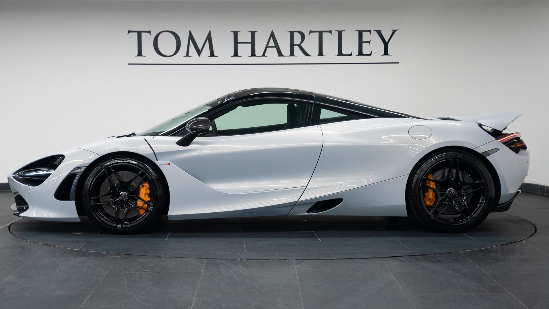 McLaren 720S Photo 5c753136-6dd3-411a-899e-81dfc36bce5a.jpg