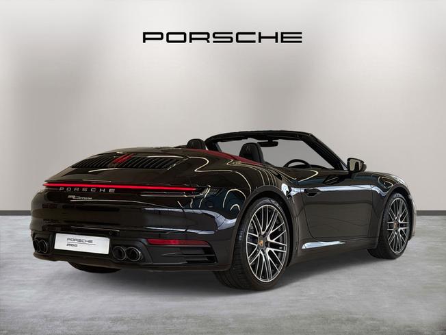 PORSCHE 911 Photo 13
