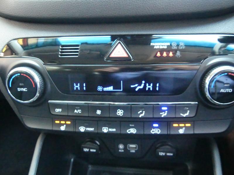 Hyundai TUCSON Photo 5c90955f-0a83-42c8-9f03-4b455daa01cb.jpg