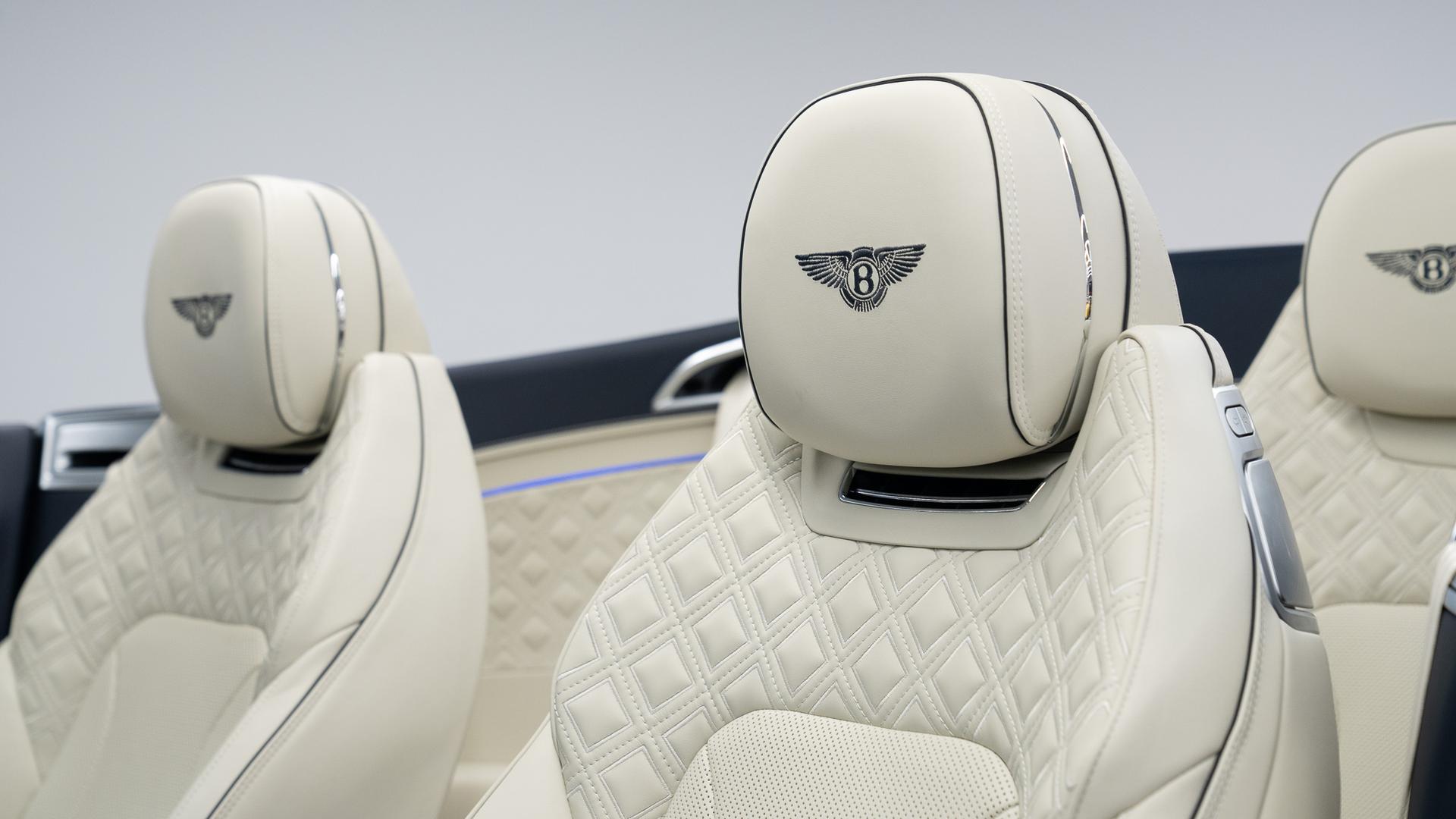 Bentley Continental Photo 5c9db516-8009-494f-a99e-59395a041dad.jpg
