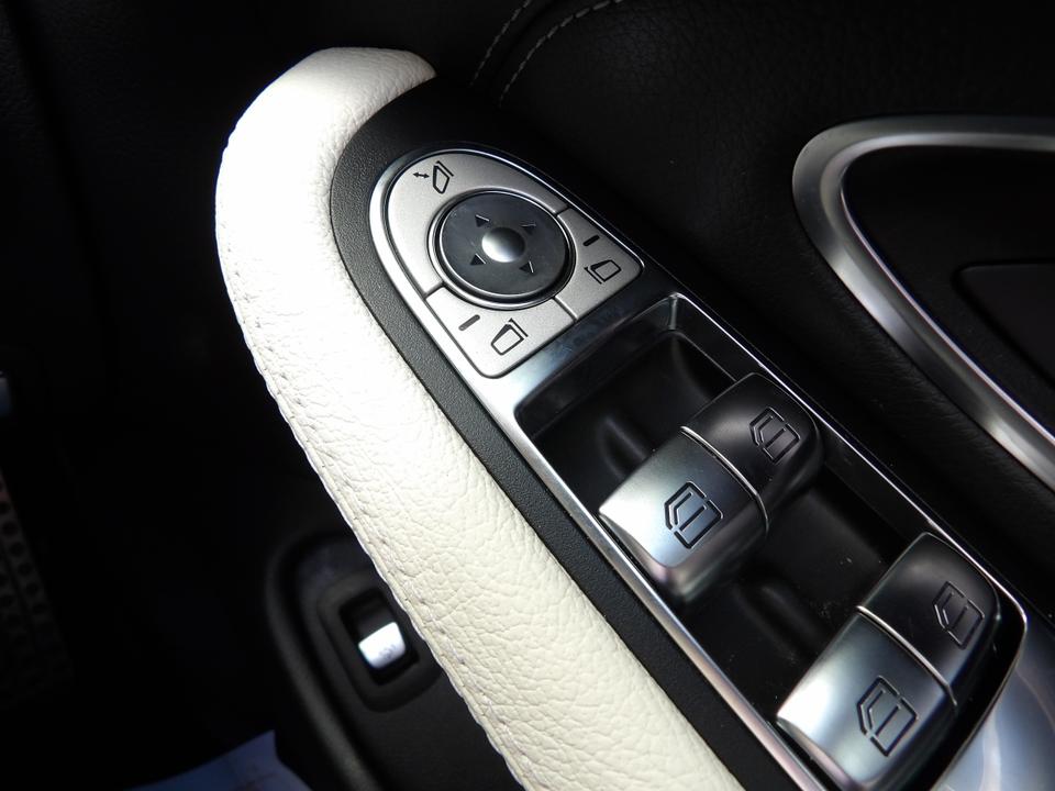 Used Mercedes-Benz C Class DK21WLD 26