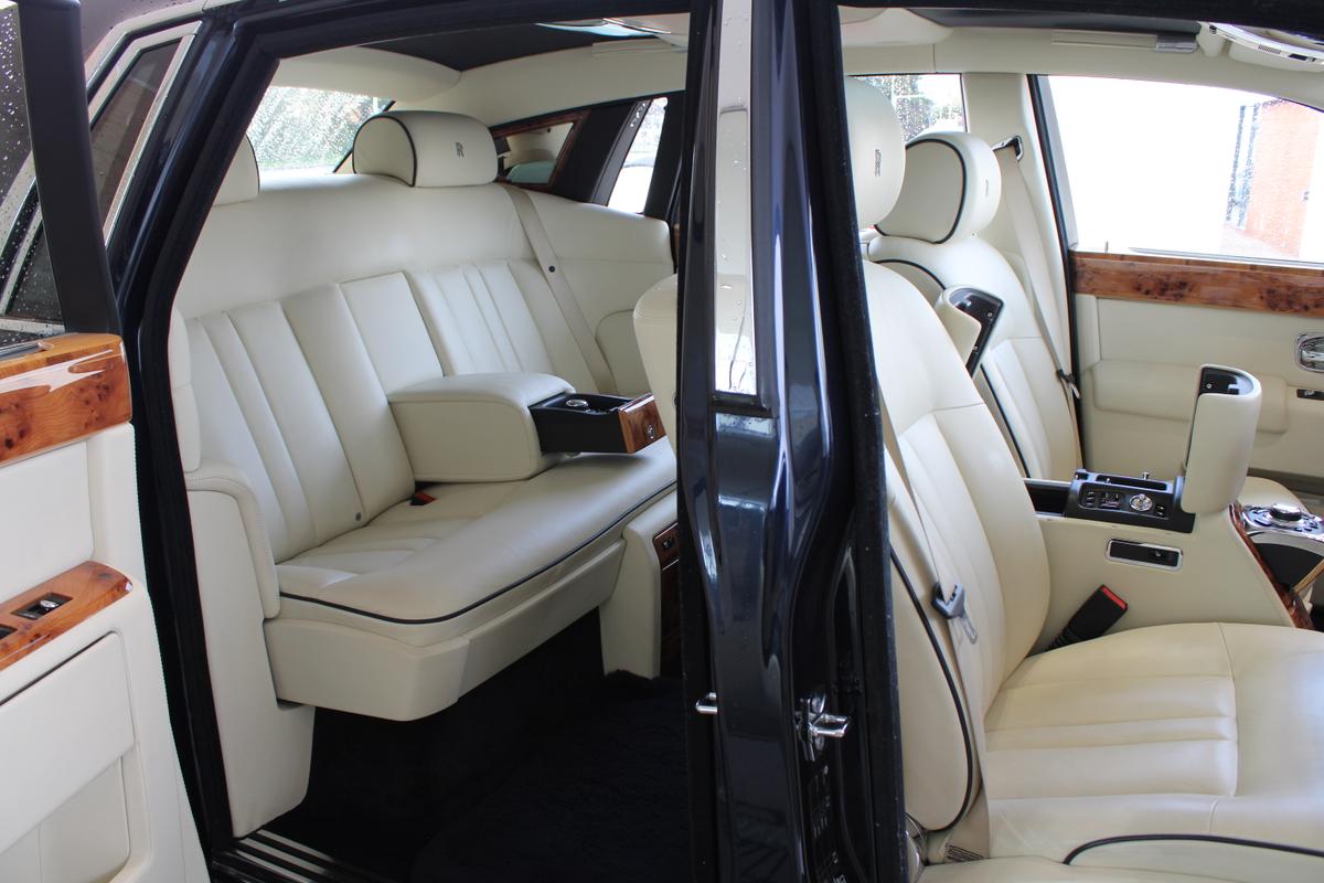 2015-Rolls-Royce-Phantom-SERENITY-4-800x560 - Lux Exposé