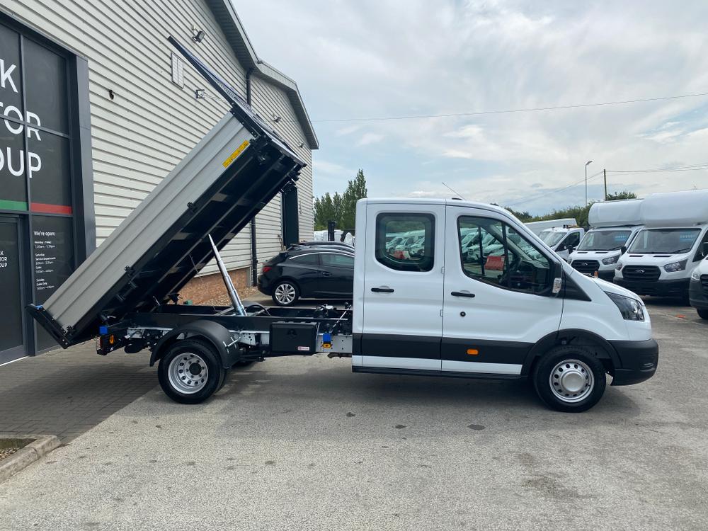 Ford Transit Photo 5cc14f20-d733-4004-a120-974a72af2805.jpg