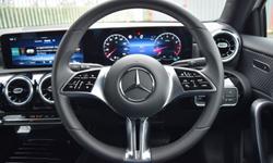Mercedes-Benz A CLASS Photo 13