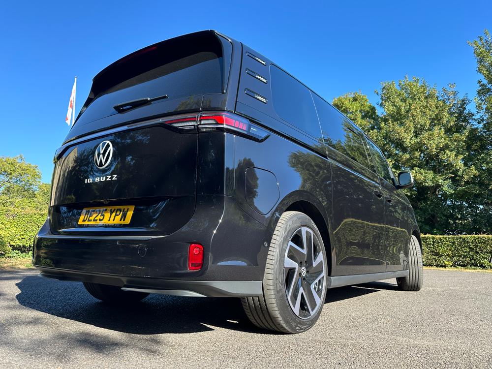 Used Volkswagen ID. Buzz DE25YPW 10