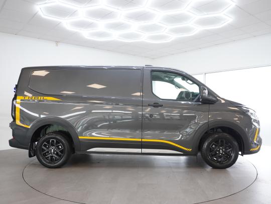 Ford Transit Custom Photo 5cd120be-cb35-4339-98b1-a470ecbe45c4.jpg