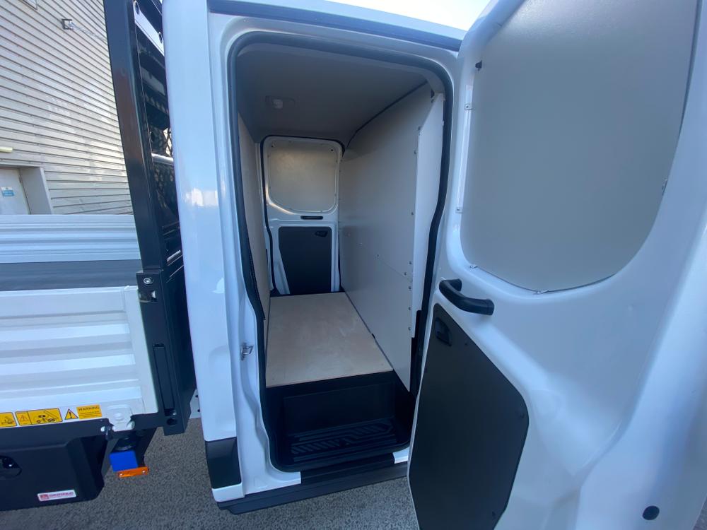 Ford Transit Photo 5cdb5ed4-abac-45c2-8534-45e33b13f625.jpg