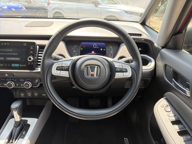 Honda Jazz Photo 5ce81bd7-caba-4785-8869-0a78b46ba030.jpg