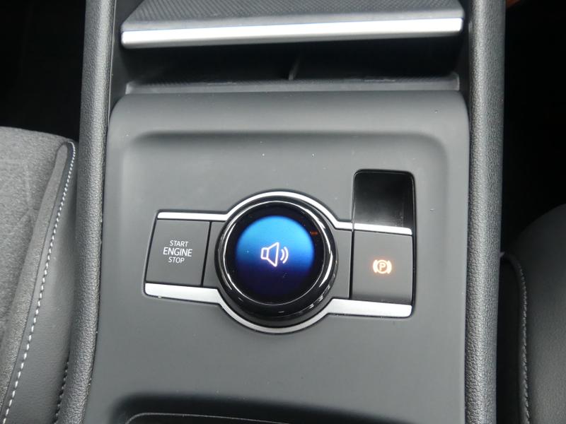 Volkswagen Tiguan Photo 5ce9a3af-b364-4c12-a85b-a00135a9ff85.jpg
