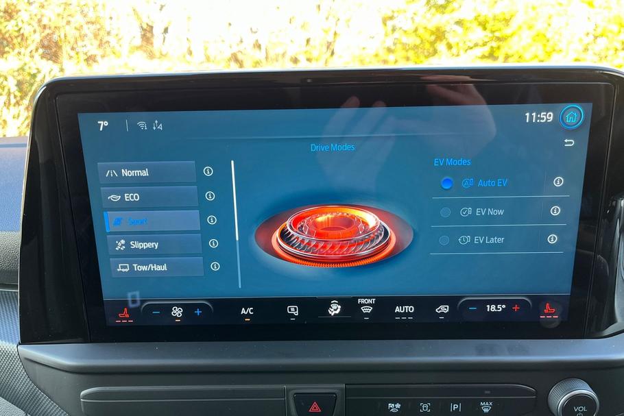 Used Ford TRANSIT CUSTOM PREDATORPHEV01 27