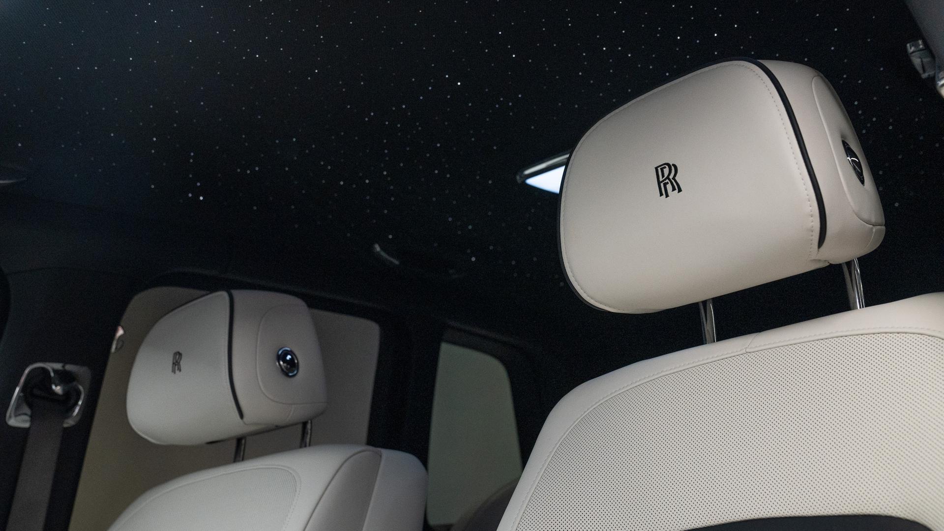 Rolls-Royce Cullinan Photo 5cf55f6e-4762-4039-8e6d-dac13342e7f2.jpg
