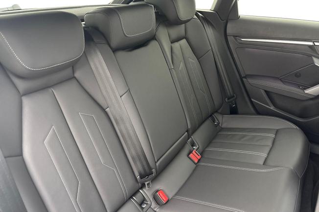 AUDI  A3 Photo 9