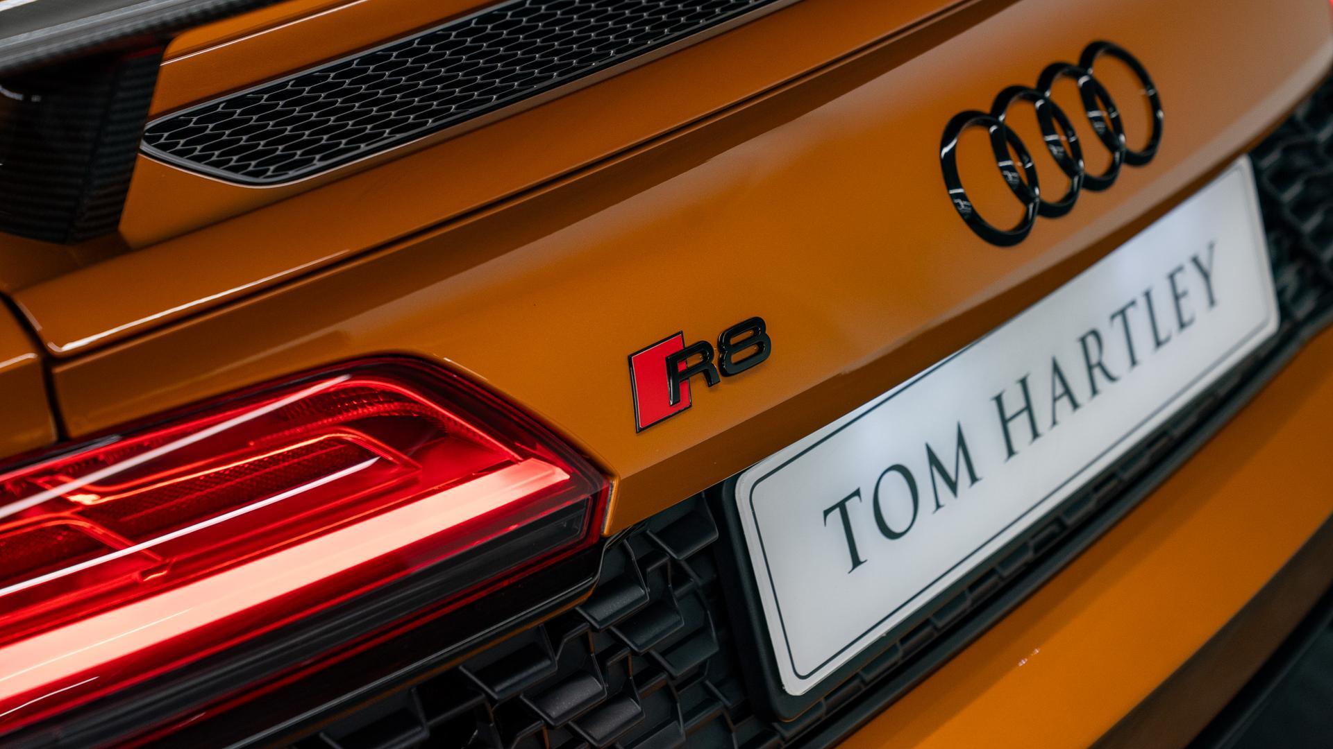 Audi R8 Photo 5d026b3b-7de2-479b-848c-1c80232d8f3a.jpg