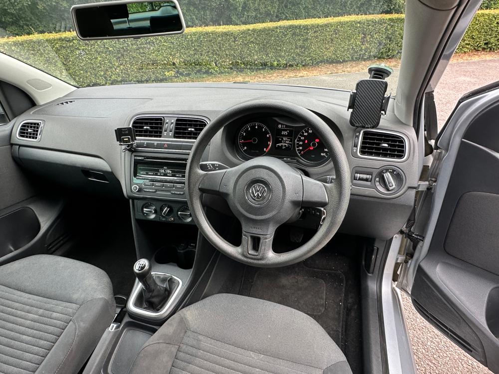 Used Volkswagen Polo LC62YYW 24