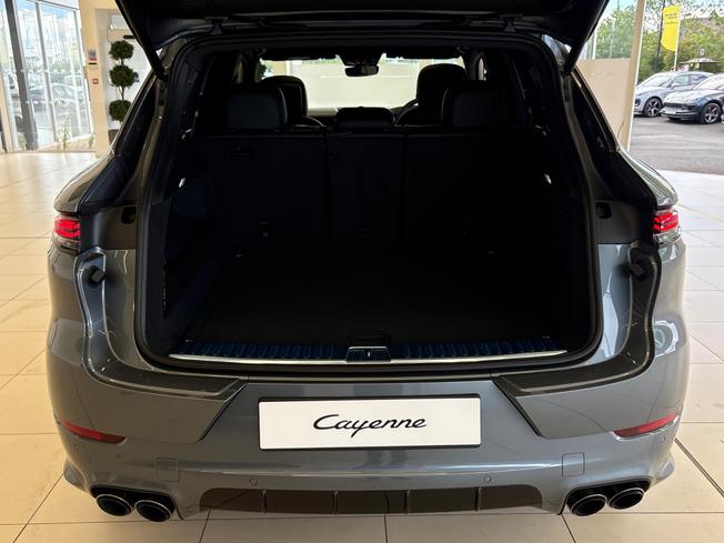 PORSCHE Cayenne Photo 19