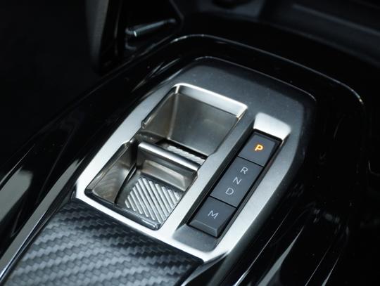 Peugeot 2008 Photo 5d244a51-7aab-4de1-a011-4dab77895fce.jpg
