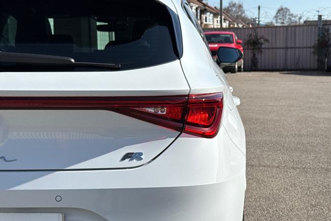 SEAT Leon Photo 18