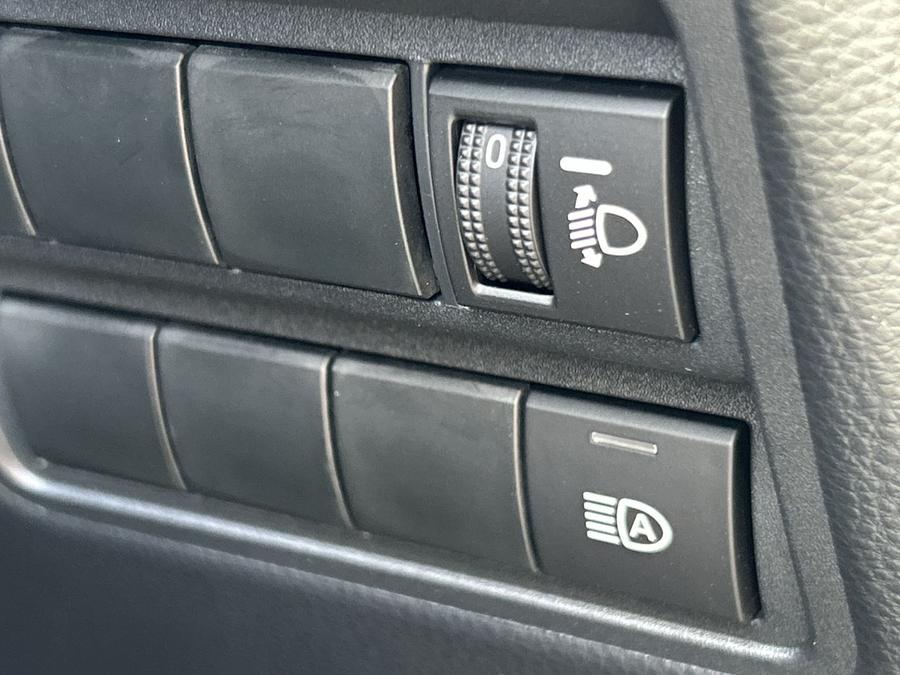 Mazda Mazda2 HYBRID Photo 5d3247c0-f236-4283-9eaf-1e8b73134fa7.jpg