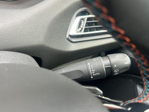Peugeot 308 SW Photo 5d458863-f9fe-461d-b5cd-78a0e32c4592.jpeg