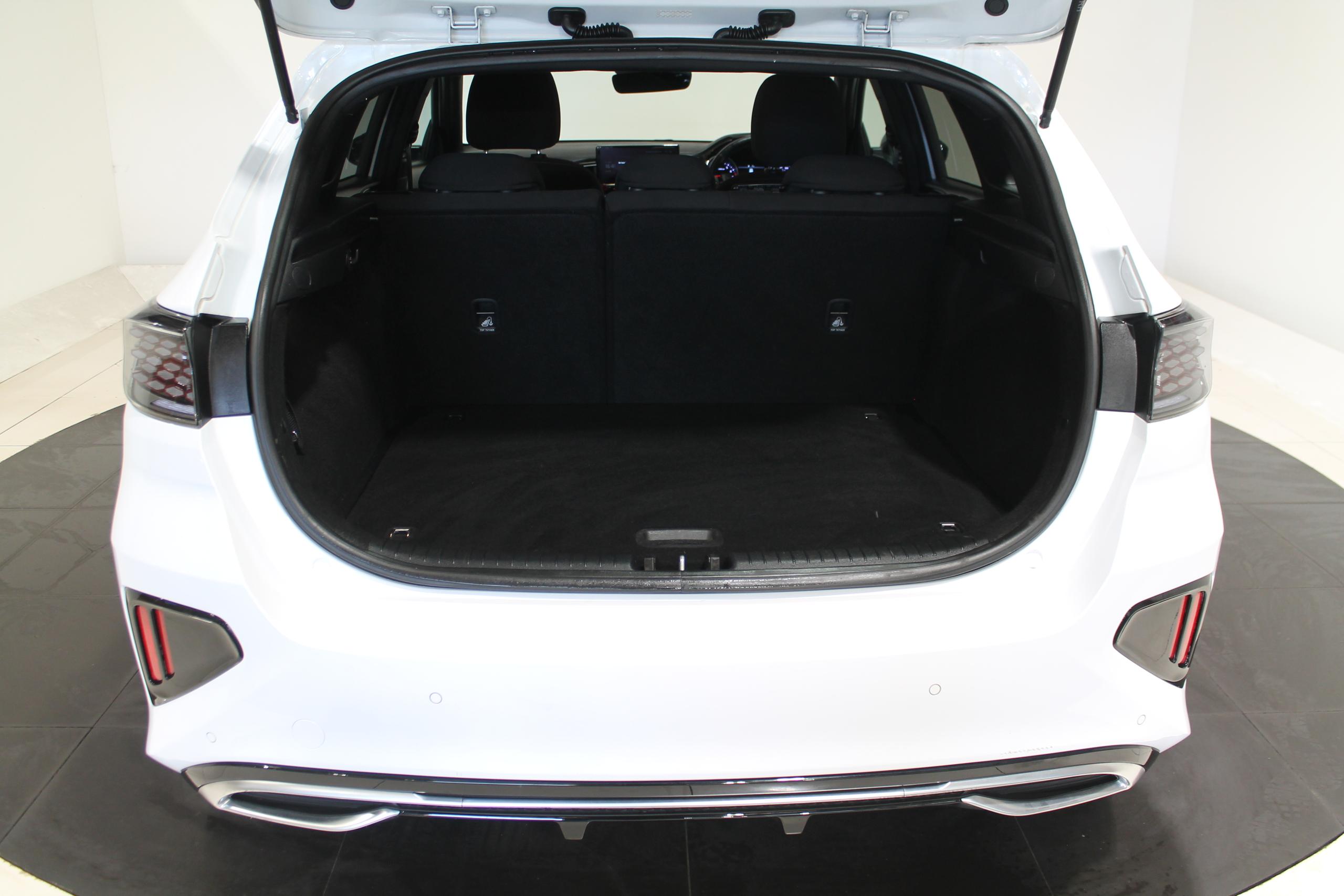 Kia Ceed Photo 9