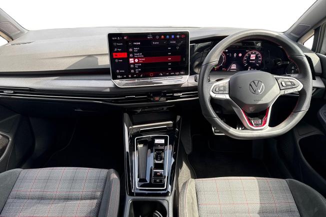 Volkswagen Golf Photo 32