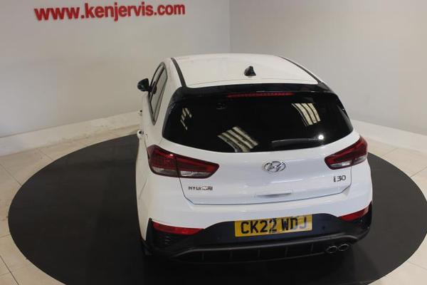Hyundai i30 1.5 T-GDi MHEV N Line Hatchback 5dr Petrol Hybrid Manual Euro 6 (s/s) (159 ps) Photo 5