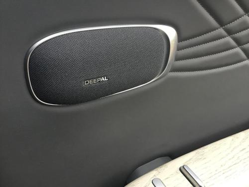 Changan Deepal S07 Photo 5d585203-14b0-42f4-b099-544f995c36fc.jpg