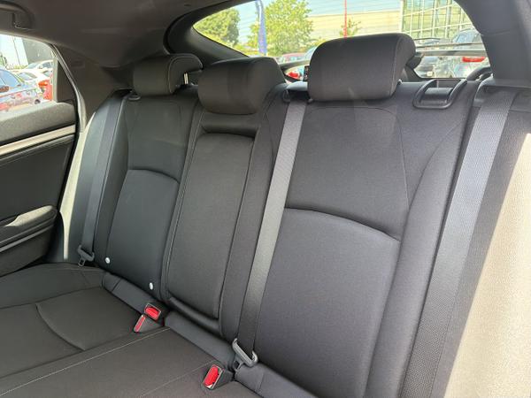 Honda Civic Photo 7