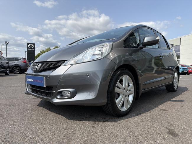 Honda Jazz Photo 5d78c60e-7ac0-4751-9649-dcbe90cad258.jpg