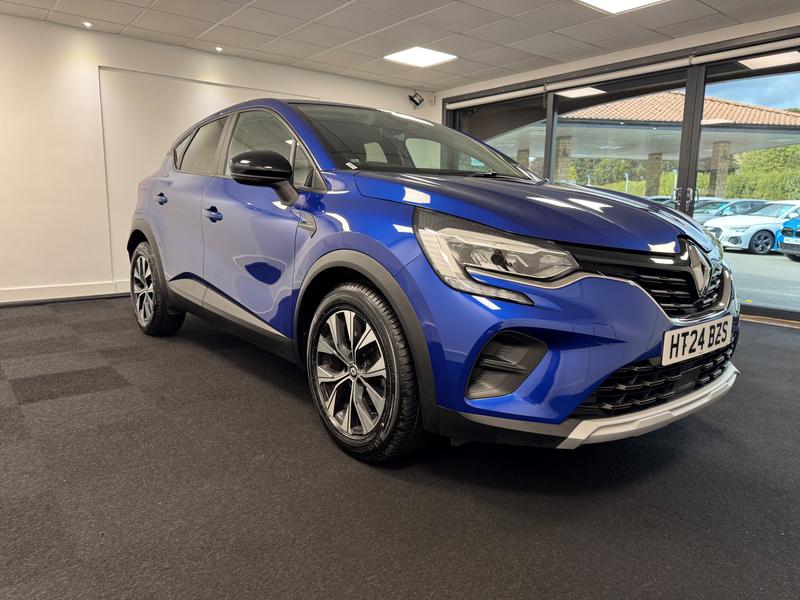 Renault Captur Photo 5d8c6674-ba60-4dfe-b222-b594a9885780.jpg