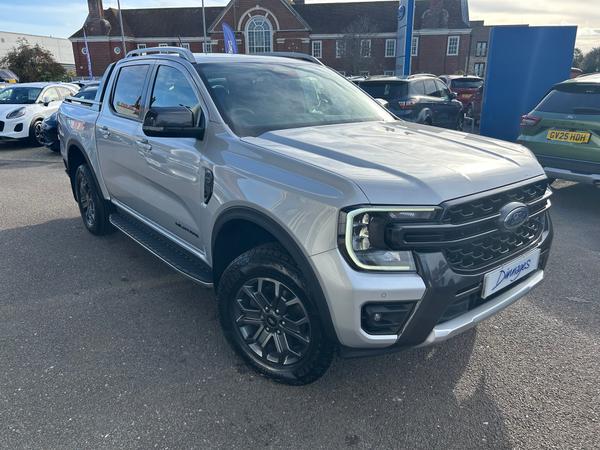 Used 2023 Ford Ranger 2.0 TD EcoBlue Wildtrak Pickup Double Cab 4dr Diesel Auto 4WD Euro 6 (s/s) (205 ps) Moondust Silver at Dinnages
