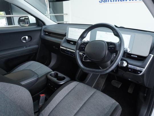 Hyundai IONIQ 5 Photo 5d90370f-68ab-4eee-9c1f-ee67178275ef.jpg