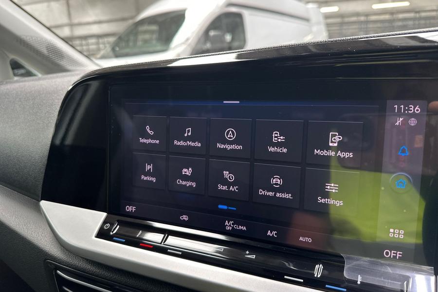 Ford TRANSIT CONNECT Photo 5d93fcfb-4667-46dd-947c-5a4c822aa466.jpg