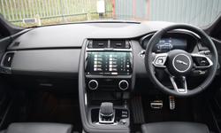 Jaguar E-PACE Photo 10