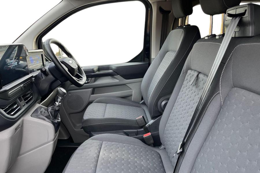 Ford TRANSIT CUSTOM Photo 5dad014d-c31a-4c92-b659-09997cd927e3.jpg