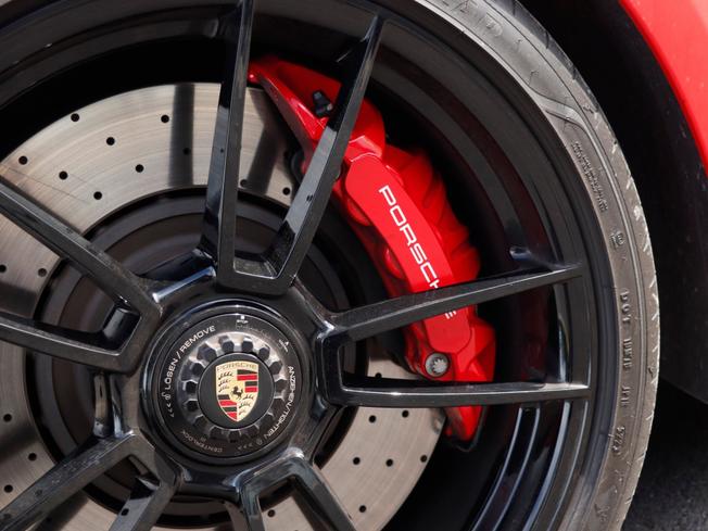 PORSCHE 911 Photo 53