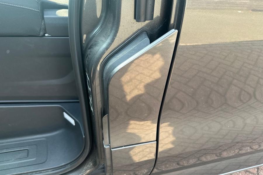 Ford TRANSIT CUSTOM Photo 5dcd8512-3ec0-4f12-aadb-0feafd4a8bdc.jpg