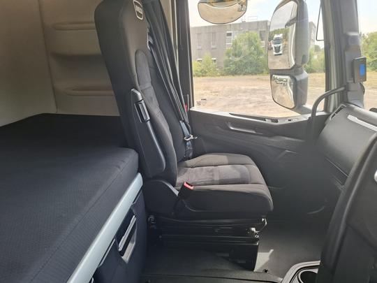 Iveco S-WAY Photo