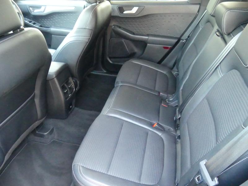 Ford Kuga Photo 5df5567d-d3ee-40e9-8e76-437ab5826293.jpg