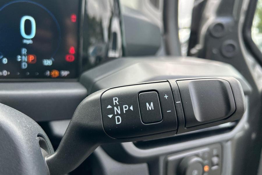 Ford TRANSIT CUSTOM Photo 5e3e67ca-8a66-4592-80ab-f3cbe3e9062b.jpg