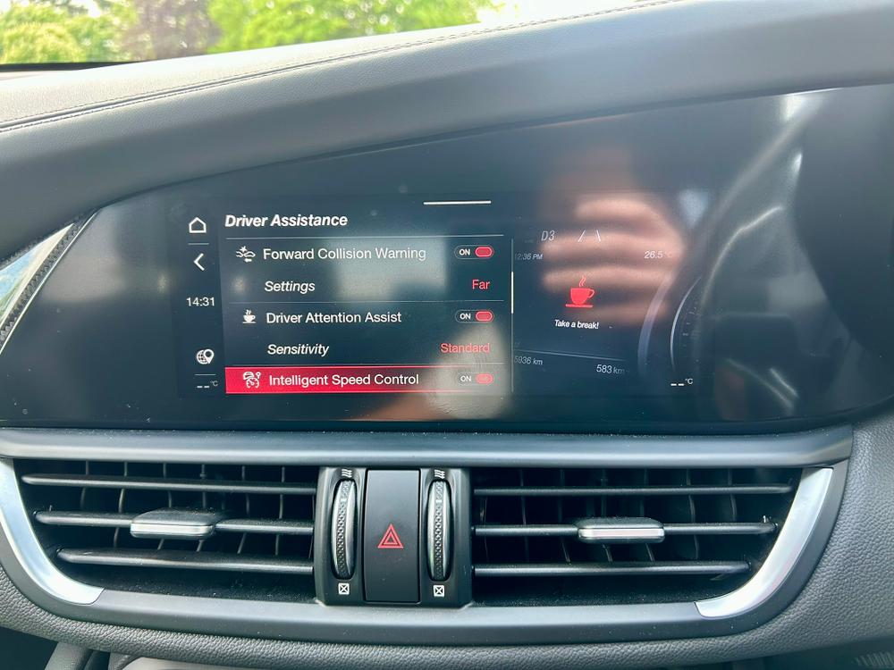 Used Alfa Romeo Giulia LC22YDN 38
