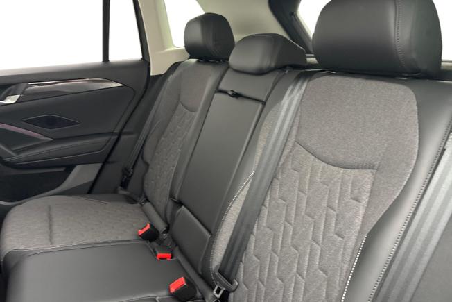 VOLKSWAGEN  Tiguan  Photo 9