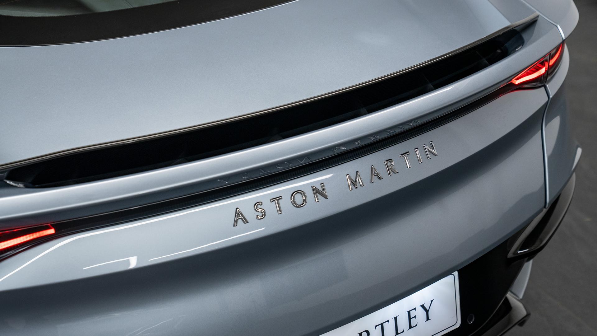Aston Martin DBS Photo 5e75c9ec-8840-4550-a8ab-daa290a62a61.jpg