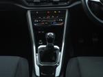 Volkswagen T-Roc Photo 25