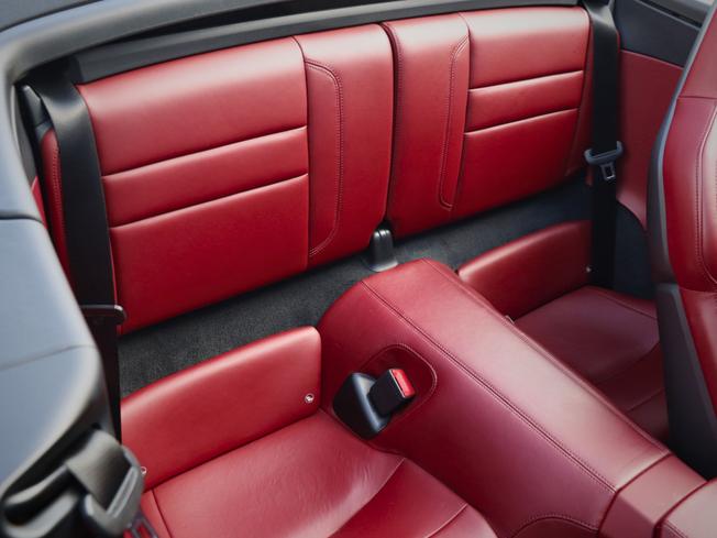 PORSCHE 911 Photo 23
