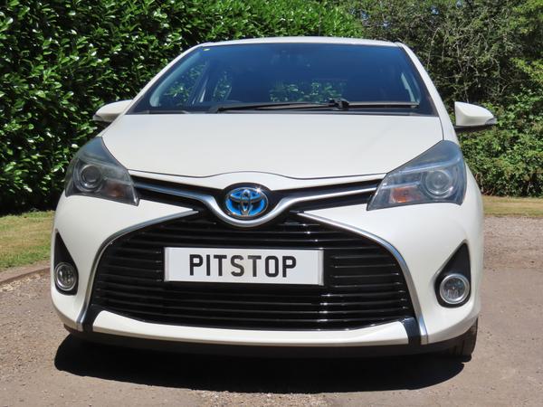Used Toyota Yaris DF14XRT 10